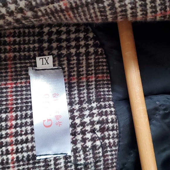 Korean brand winter coat - Picture 5 of 9
